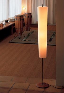 Kneya/Floor Lamp