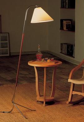 Lip/Floor Lamp